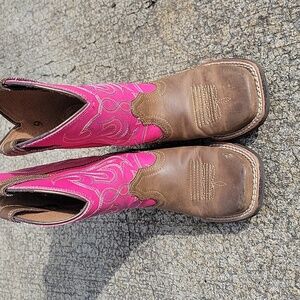 Girls Ariat Pink Boots Size 9